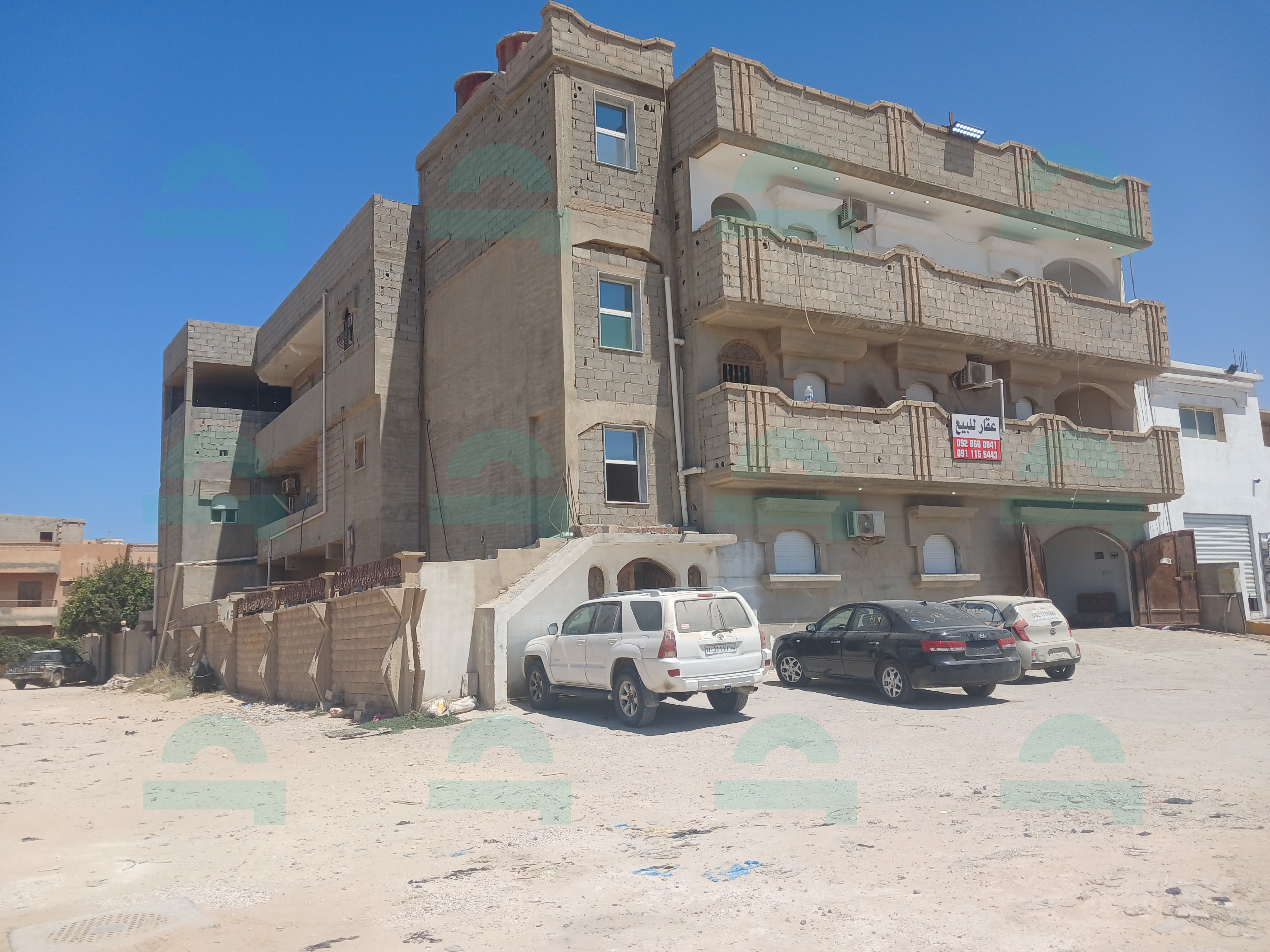 منزل ثلاثة ادوار